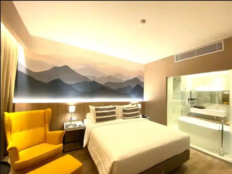The Zuri Baturaja Hotel Baturaja  Buitenkant foto